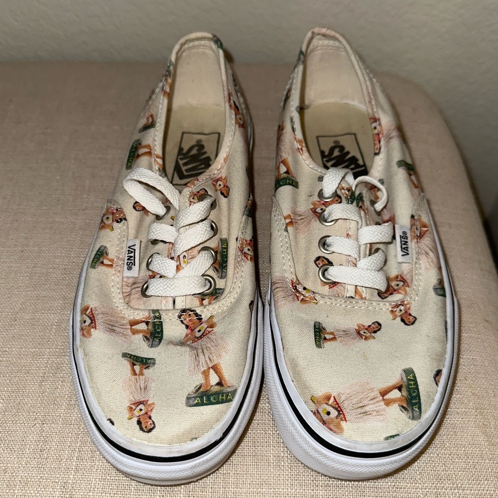 RARE Hawaiian Hula Girl Vans